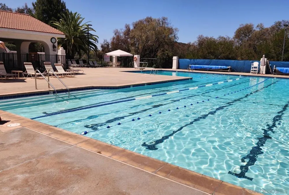 16037 Blazewood Way San Diego, CA 92127