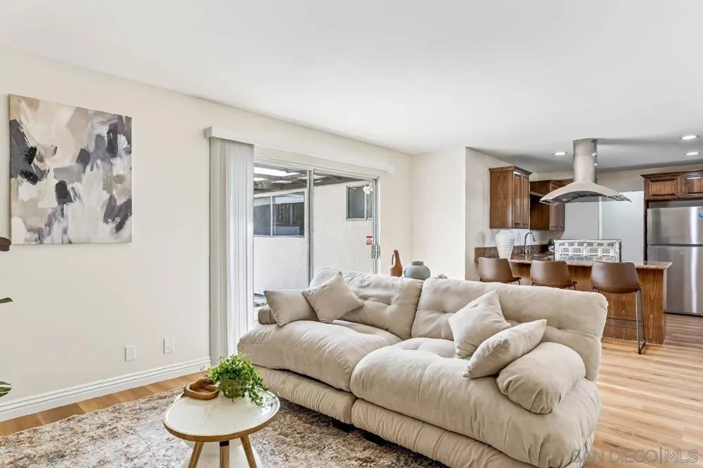 520 La Barca St Spring Valley, CA 91977
