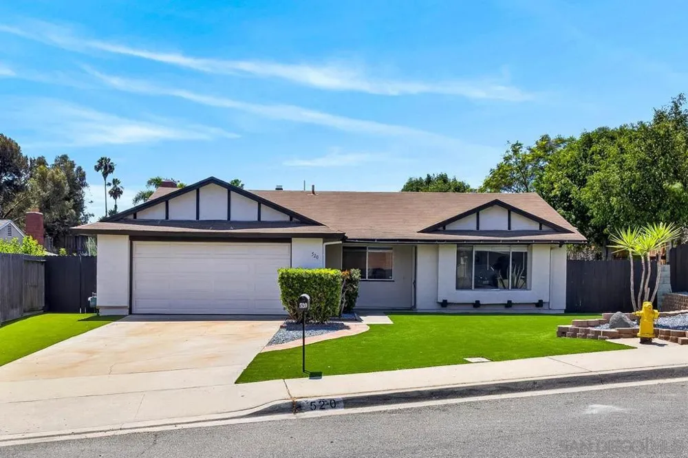 520 La Barca St Spring Valley, CA 91977