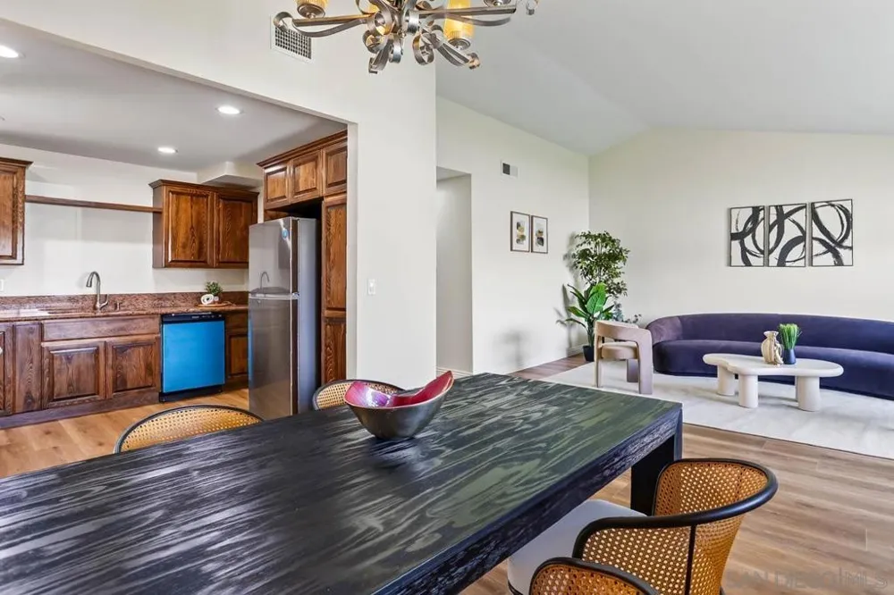 520 La Barca St Spring Valley, CA 91977