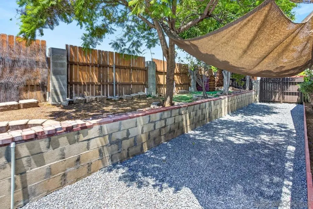 520 La Barca St Spring Valley, CA 91977