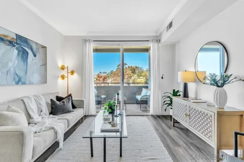 1643 6th Ave. #415