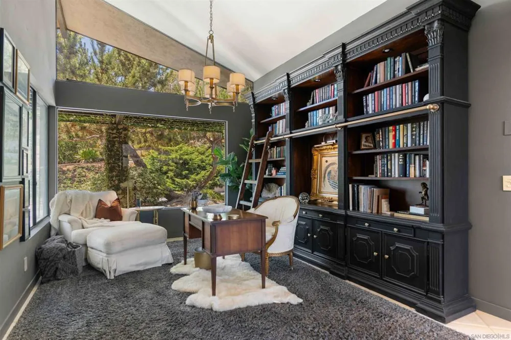 111 Morro Hills Road Fallbrook, CA 92028