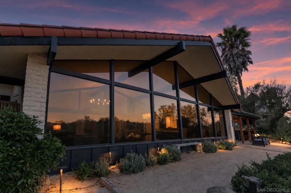111 Morro Hills Road Fallbrook, CA 92028
