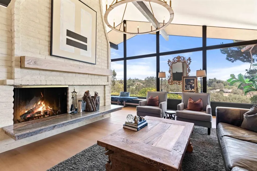 111 Morro Hills Road Fallbrook, CA 92028