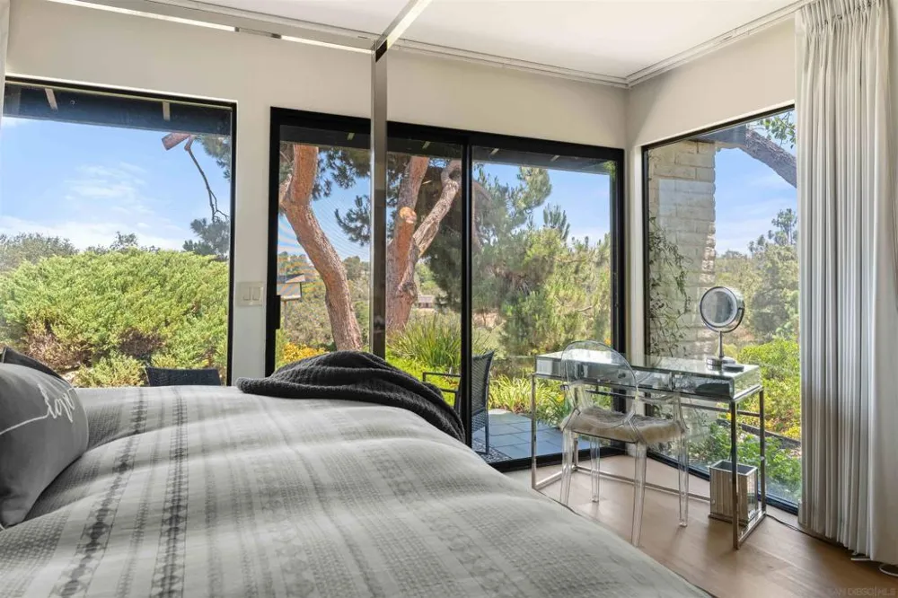 111 Morro Hills Road Fallbrook, CA 92028