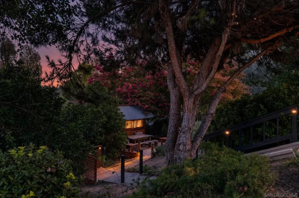 111 Morro Hills Road Fallbrook, CA 92028