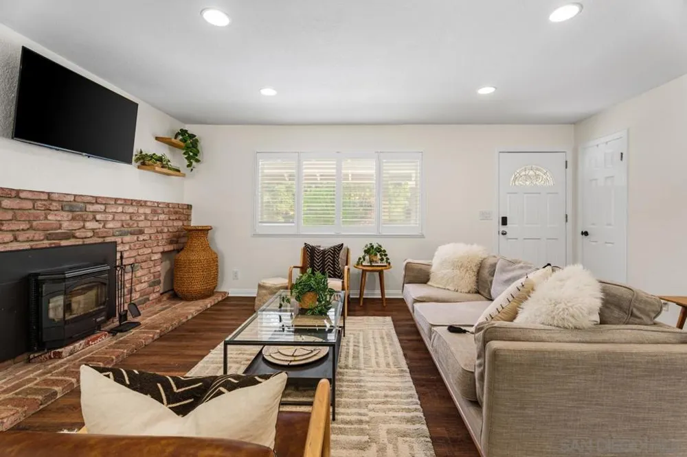 3004 Pine Crest Julian, CA 92036