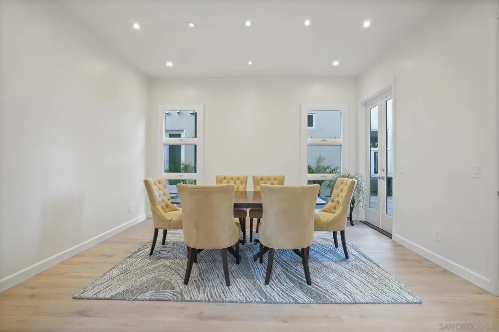 13601 Nogales Drive Del Mar, CA 92014