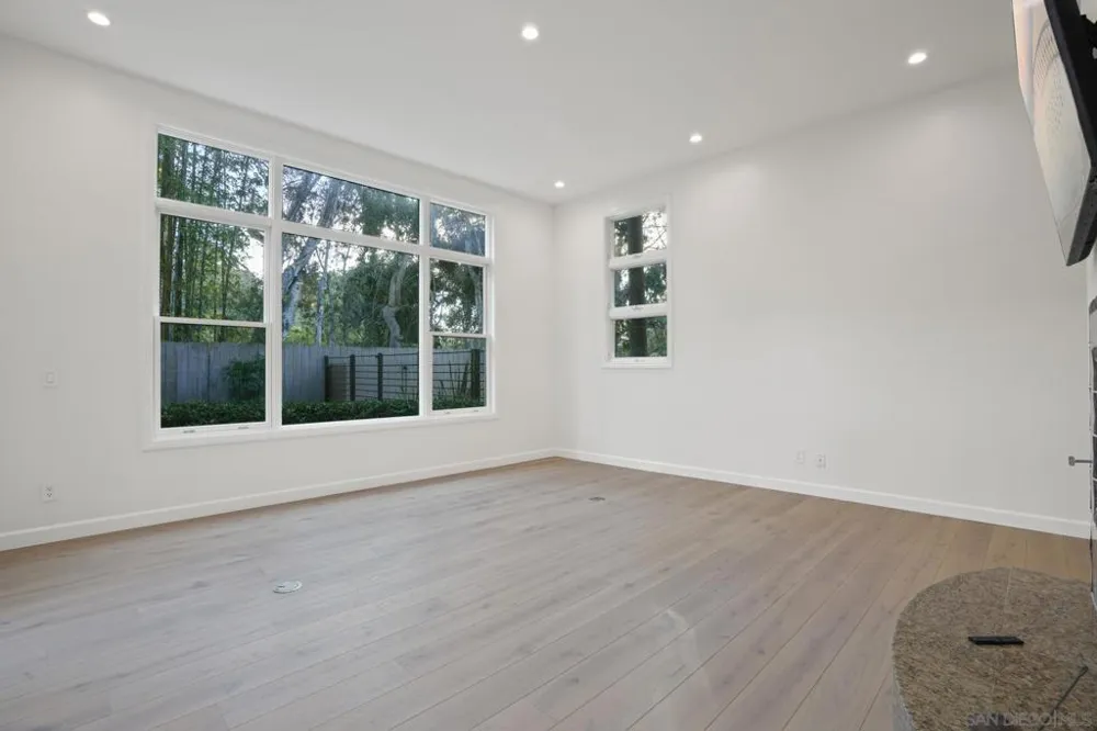 13601 Nogales Drive Del Mar, CA 92014