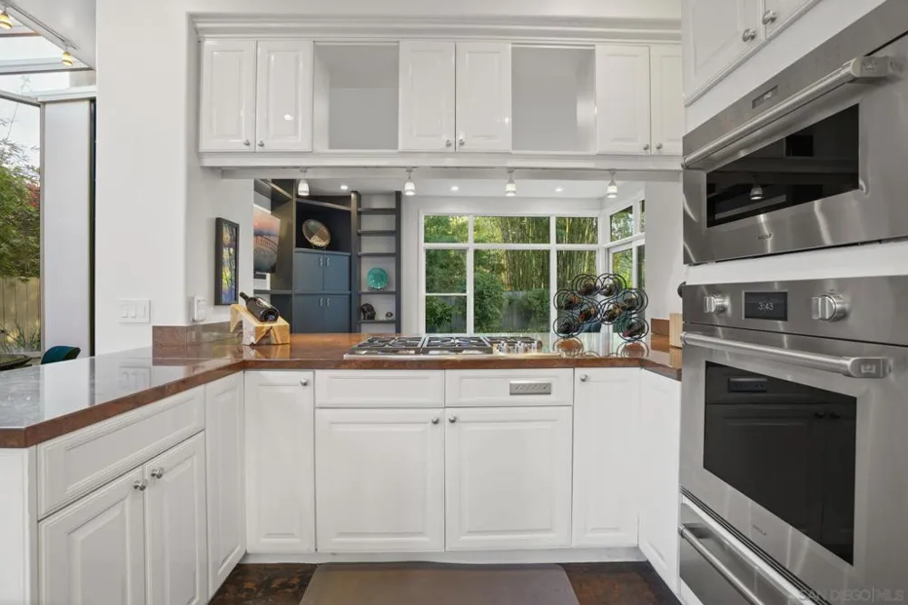 13601 Nogales Drive Del Mar, CA 92014