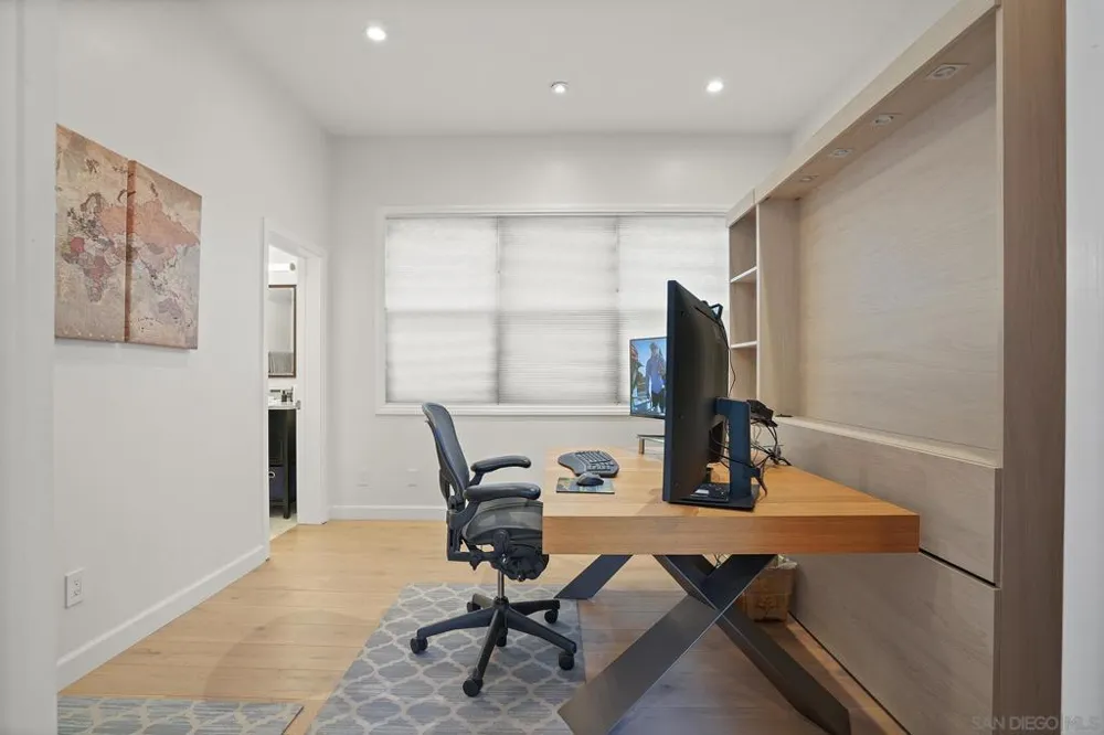 13601 Nogales Drive Del Mar, CA 92014