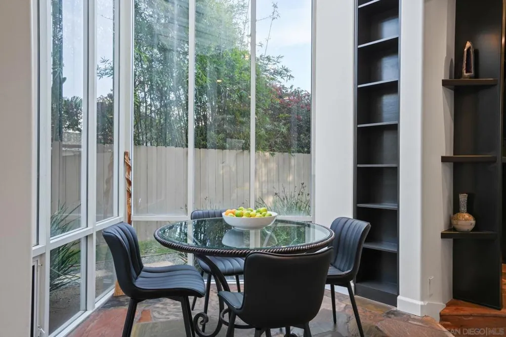 13601 Nogales Drive Del Mar, CA 92014