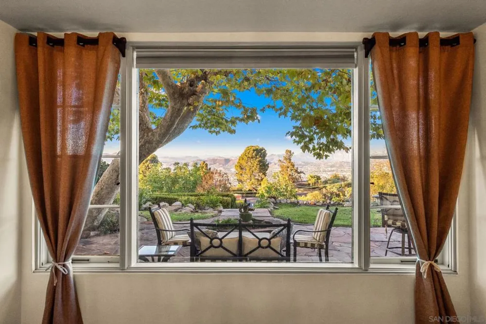 10260 Fuerte La Mesa, CA 91941