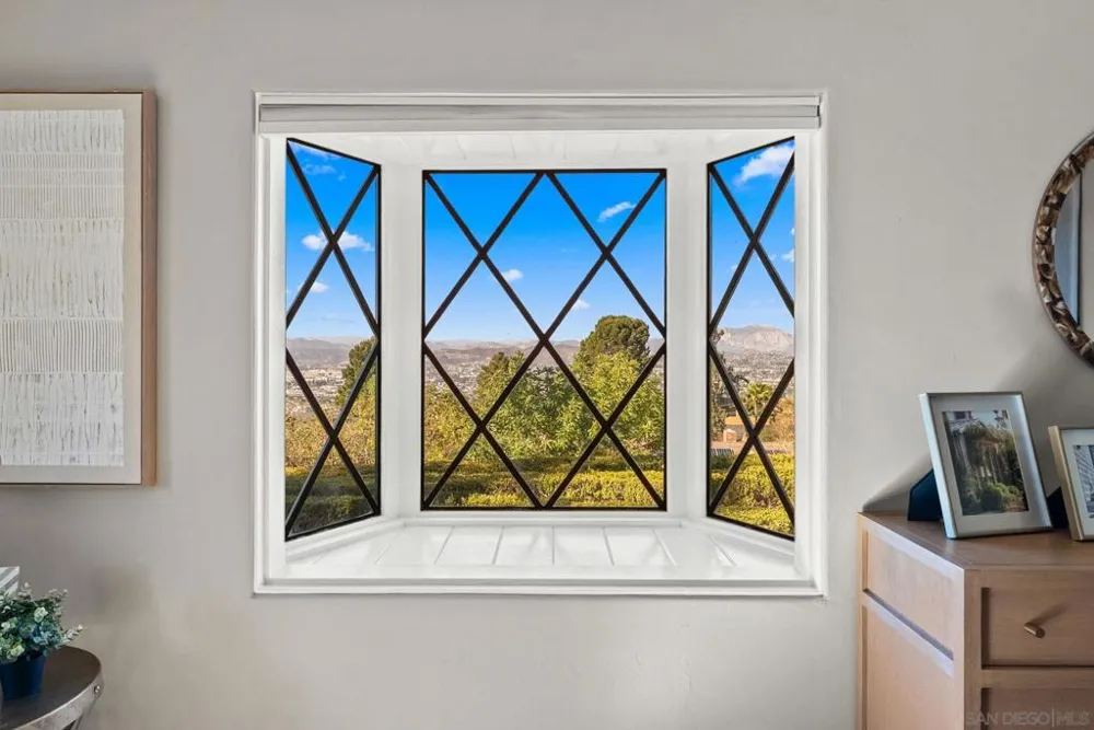 10260 Fuerte La Mesa, CA 91941