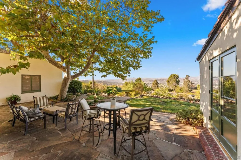 10260 Fuerte La Mesa, CA 91941