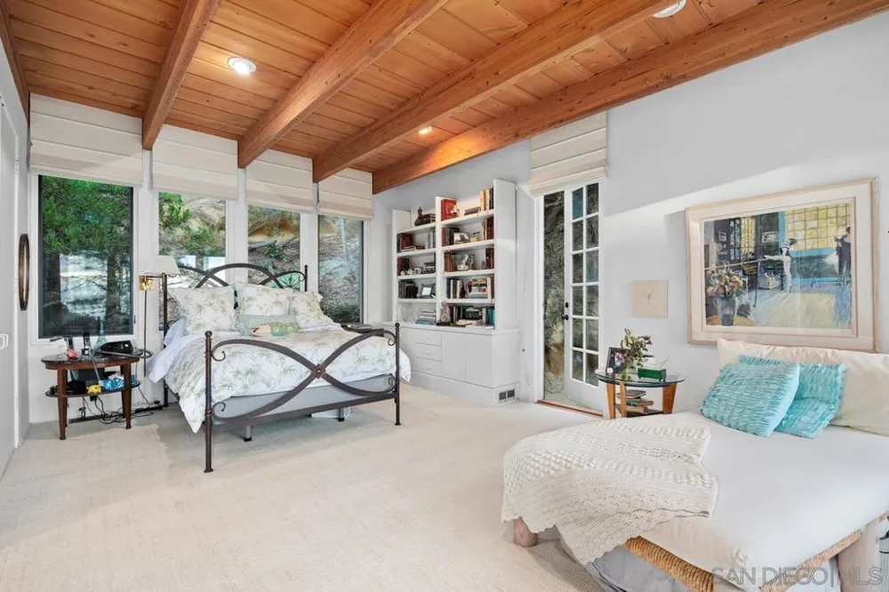 367 Pine Needles Dr Del Mar, CA 92014
