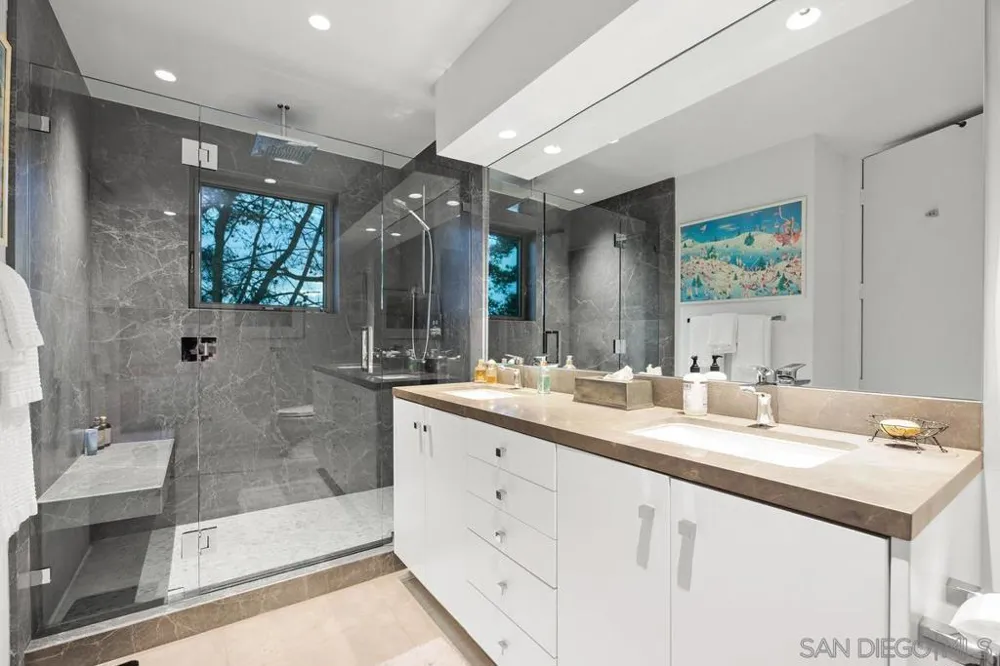 367 Pine Needles Dr Del Mar, CA 92014