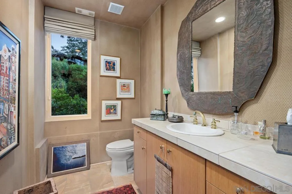 367 Pine Needles Dr Del Mar, CA 92014