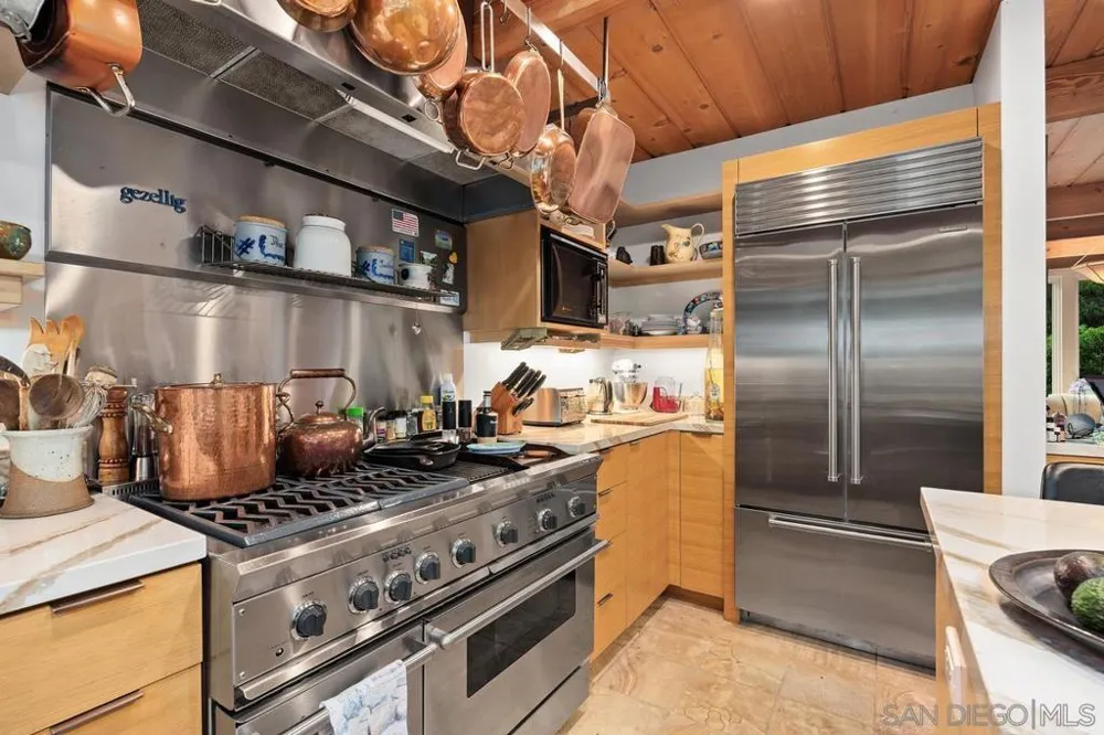 367 Pine Needles Dr Del Mar, CA 92014