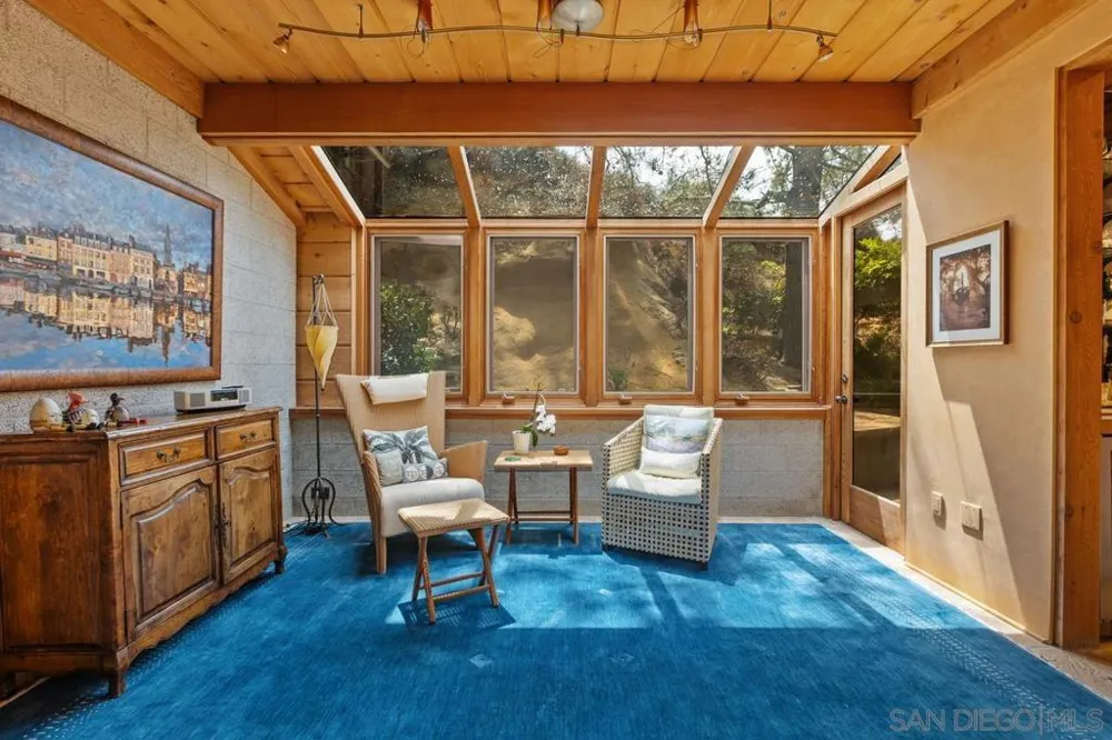 367 Pine Needles Dr Del Mar, CA 92014