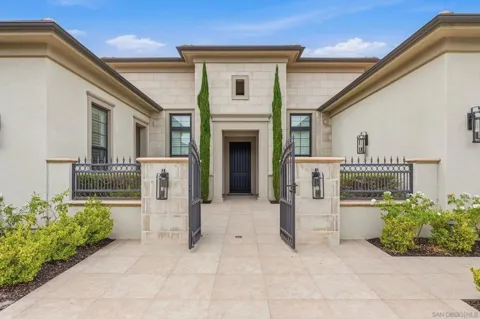 6210 Summit Crest Circle