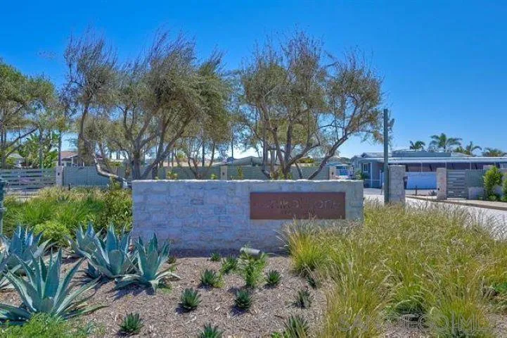 6550 Ponto Dr #19 Carlsbad, CA 92011