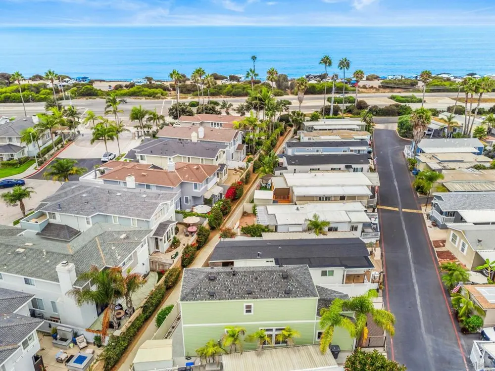 6550 Ponto Dr #19 Carlsbad, CA 92011
