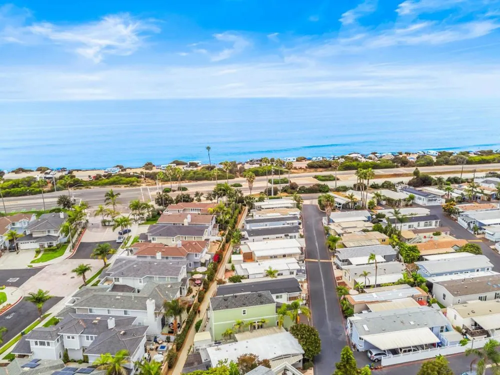 6550 Ponto Dr #19 Carlsbad, CA 92011