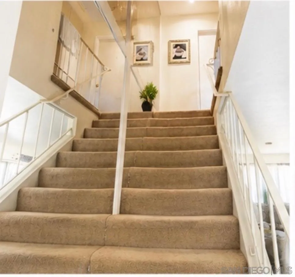 10345 Carefree Dr Santee, CA 92071
