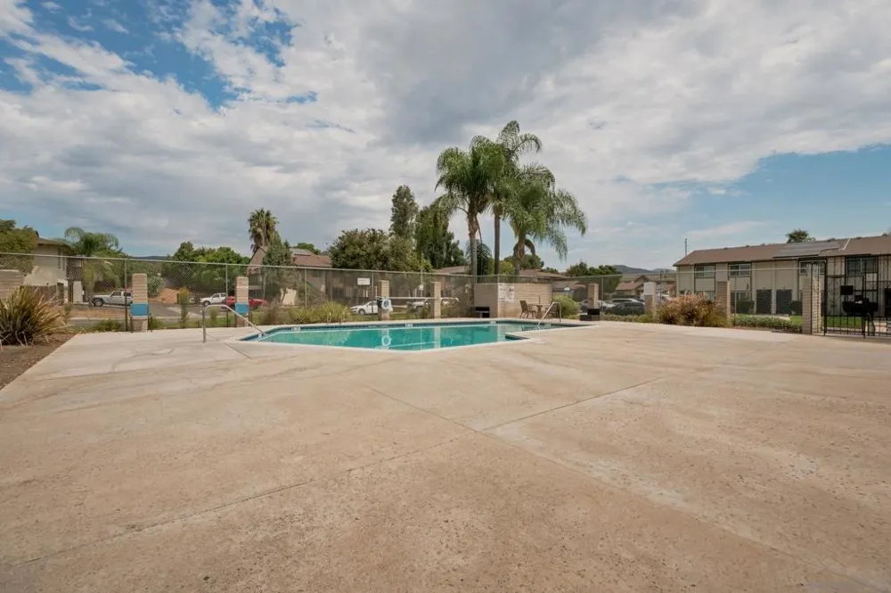 10345 Carefree Dr Santee, CA 92071