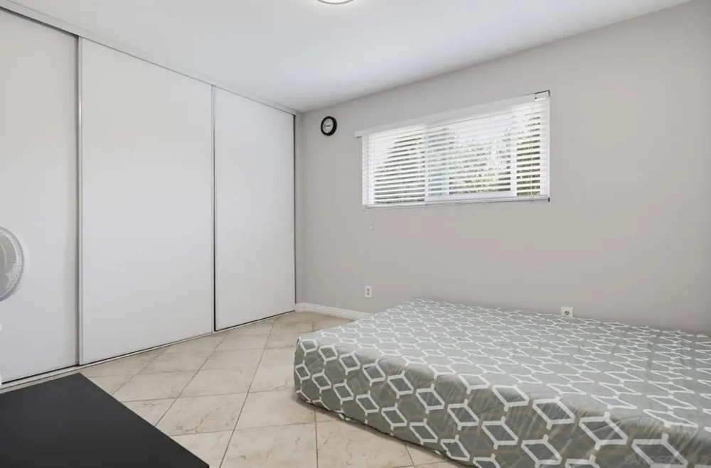 8035 Calle Fanita Santee, CA 92071