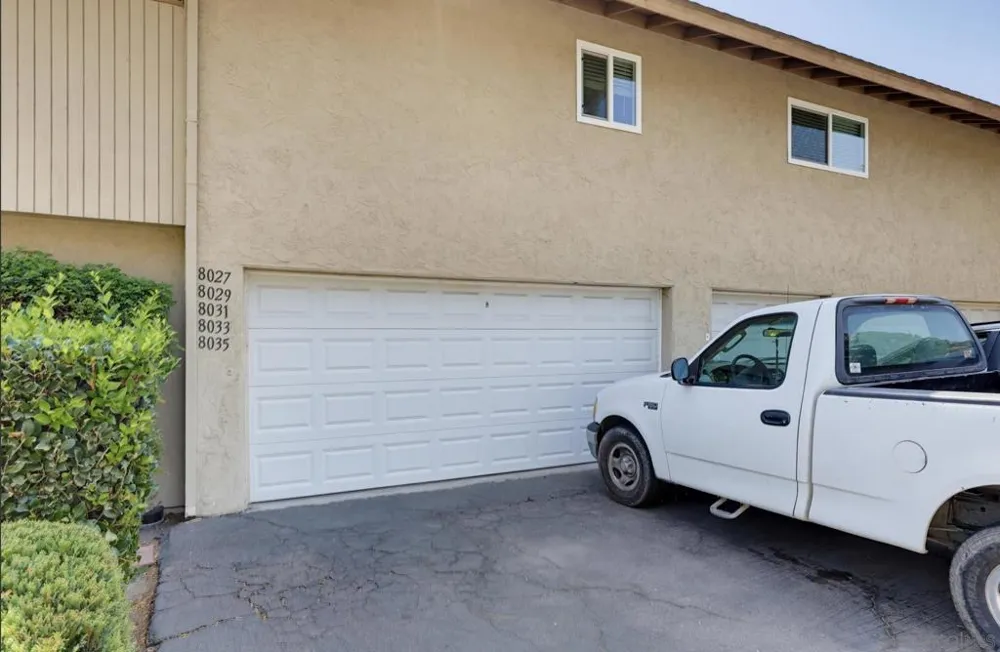 8035 Calle Fanita Santee, CA 92071