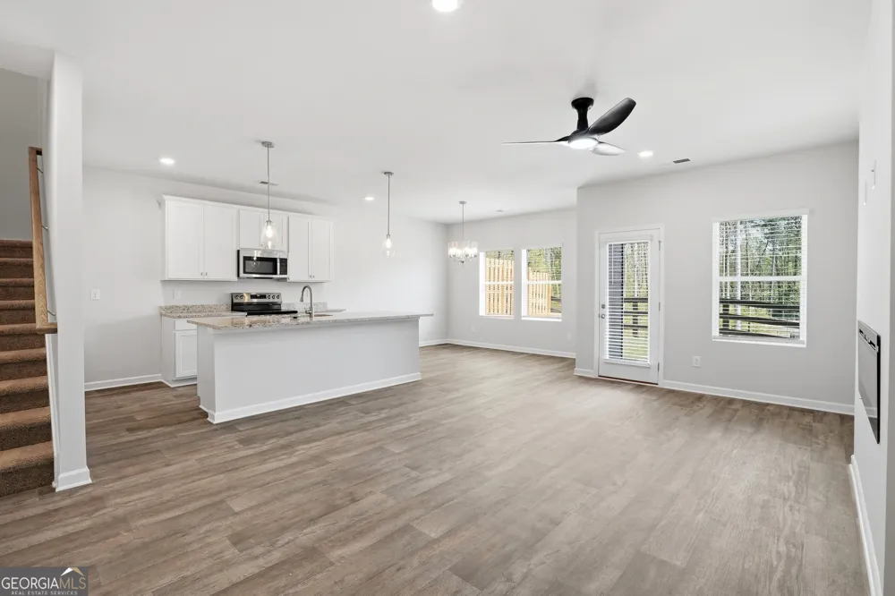 3223 Winding Waters WAY Powder Springs, GA 30127