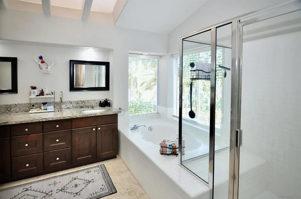 5005 Caspian Oceanside, CA 92057