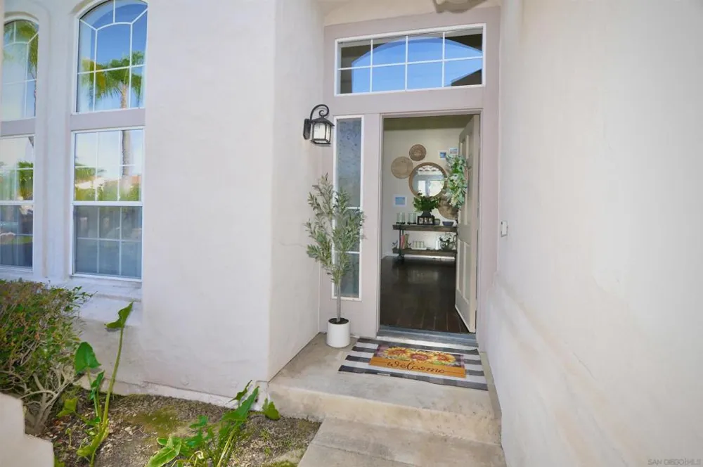 5005 Caspian Oceanside, CA 92057