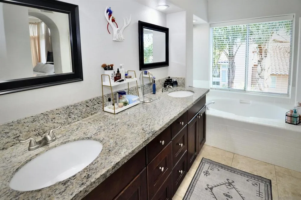 5005 Caspian Oceanside, CA 92057