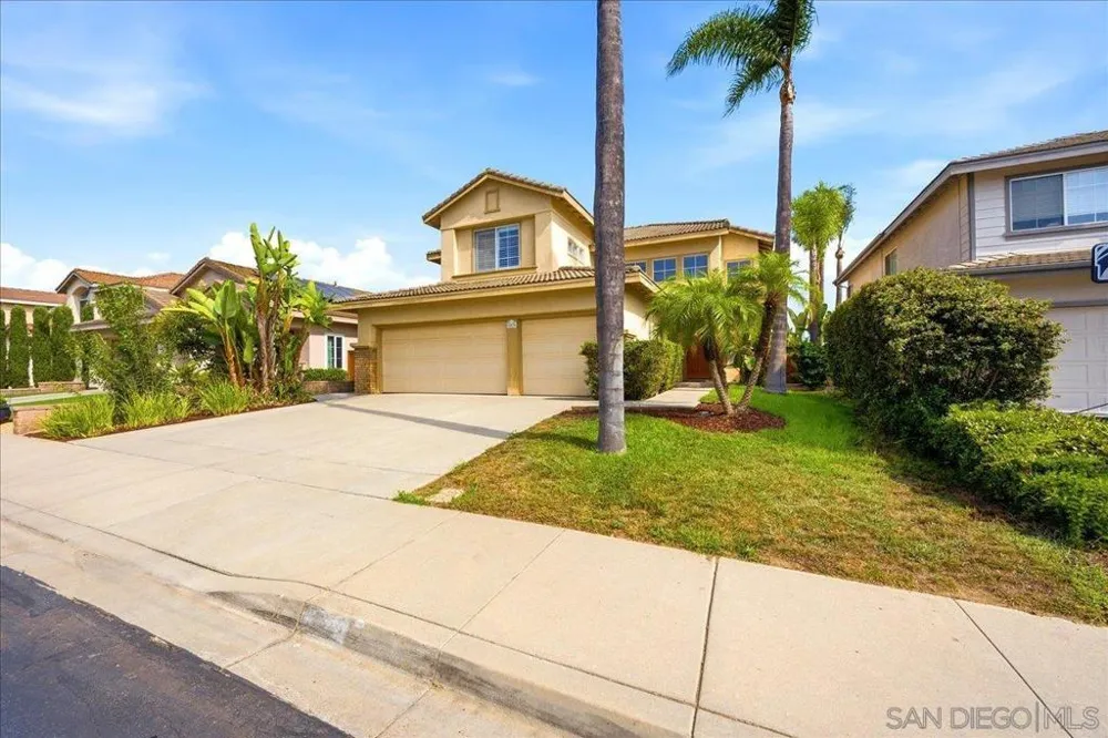 2279 Bear Rock Escondido, CA 92026