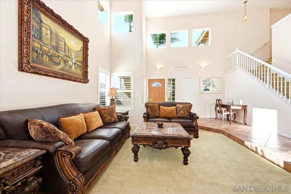 2279 Bear Rock Escondido, CA 92026