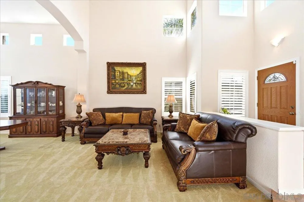 2279 Bear Rock Escondido, CA 92026