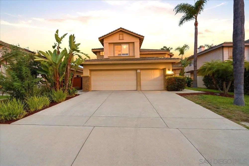 2279 Bear Rock Escondido, CA 92026