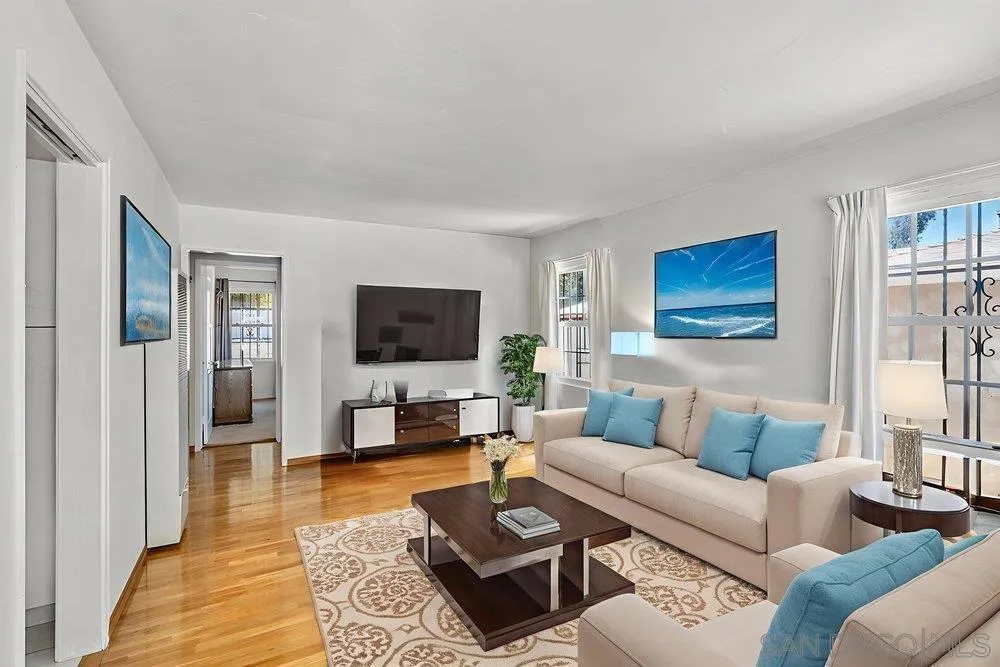 6343 Jeff St San Diego, CA 92115