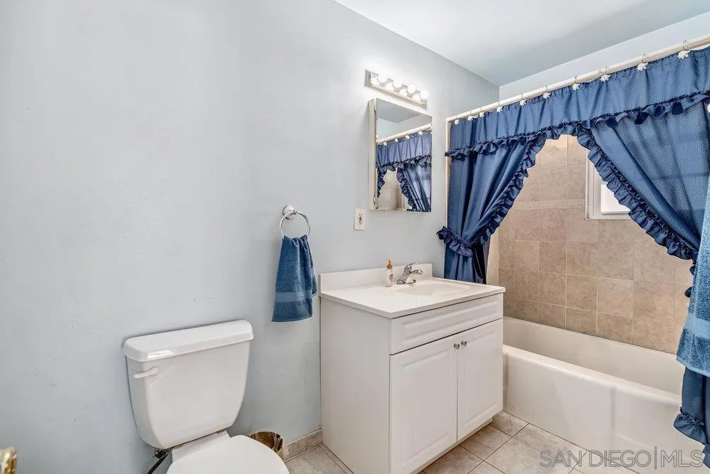 6343 Jeff St San Diego, CA 92115