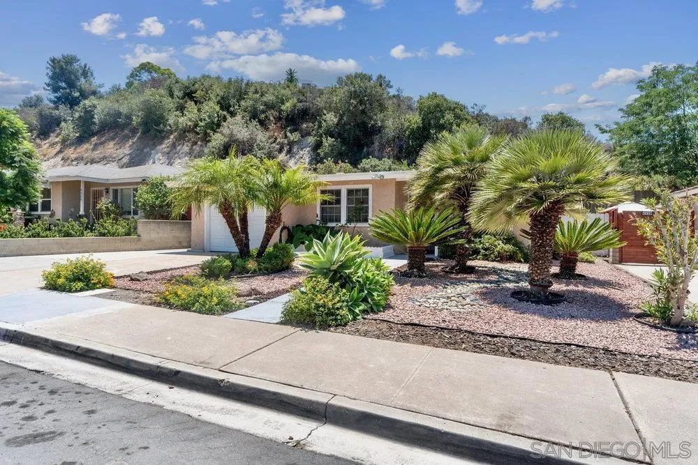 6343 Jeff St San Diego, CA 92115