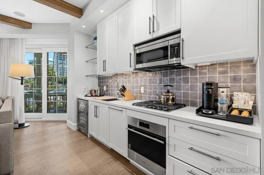 1500 Orange Ave #Res 17 Coronado, CA 92118