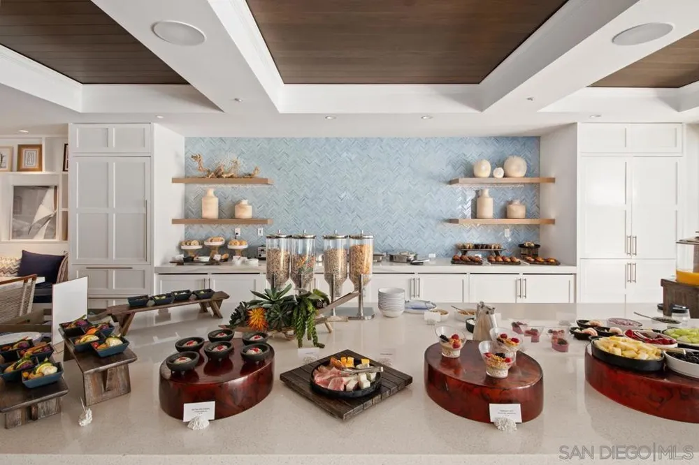 1500 Orange Ave #Res 17 Coronado, CA 92118