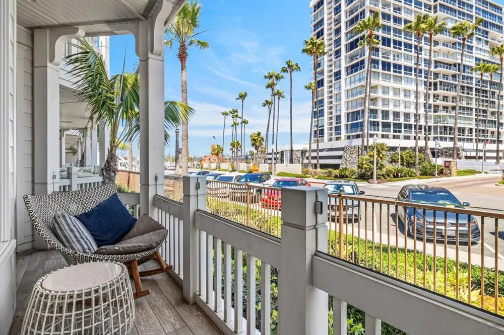 1500 Orange Ave #Res 17 Coronado, CA 92118