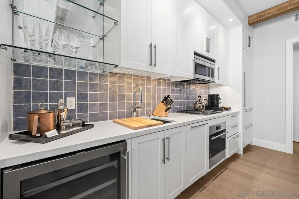 1500 Orange Ave #Res 17 Coronado, CA 92118