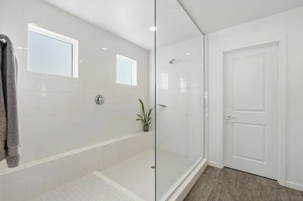 8337 Summit way San Diego, CA 92108