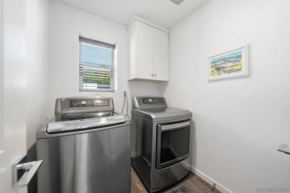 8337 Summit way San Diego, CA 92108